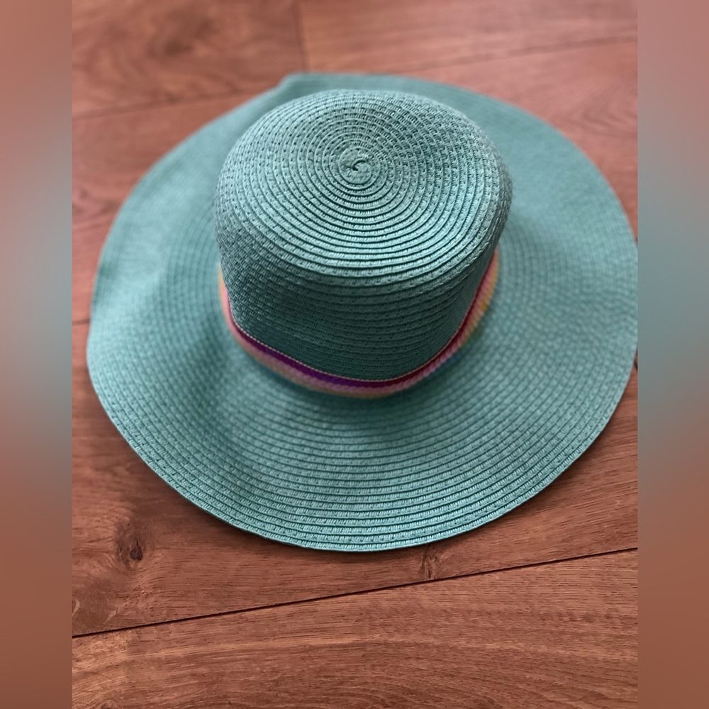 Aqua beach hat